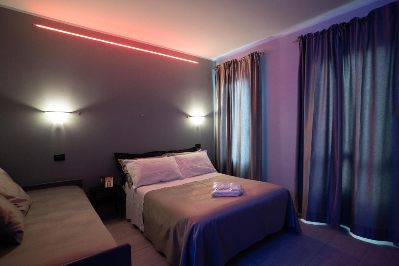 אורבסאנו J Hotel מראה חיצוני תמונה